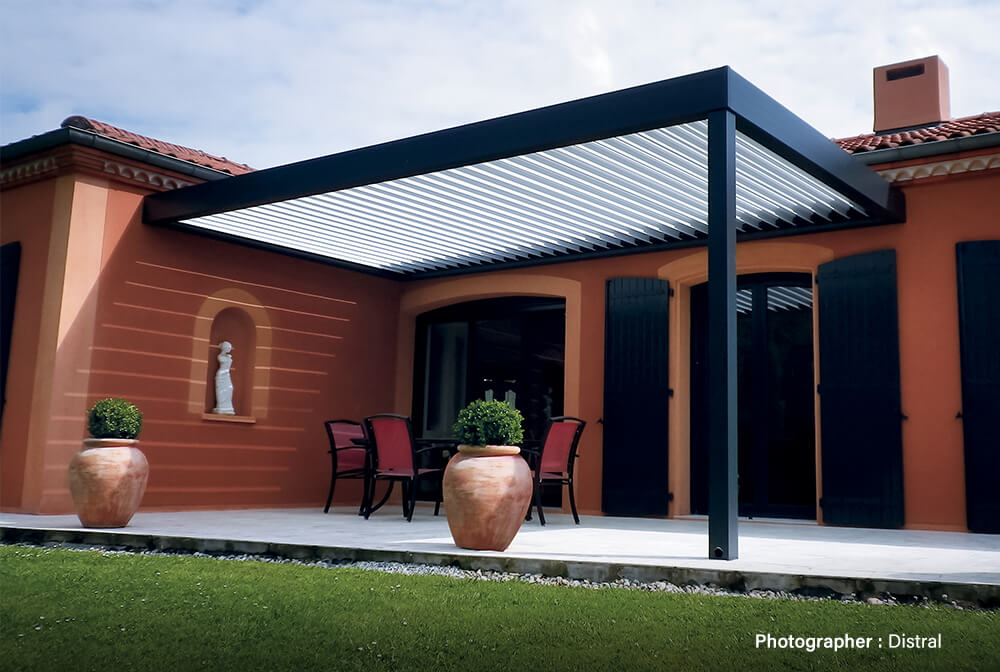 1 Post Pergola Suneal Black Color