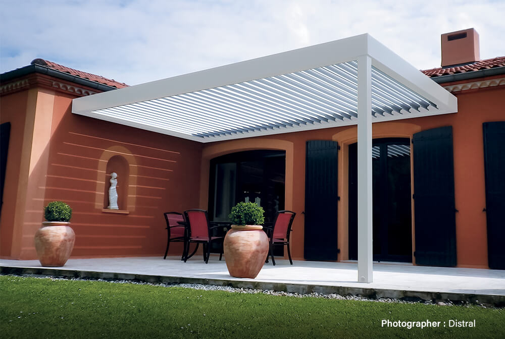 1 Post Pergola Suneal White Color